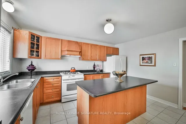 Additional property image - 413 Oaktree Circ