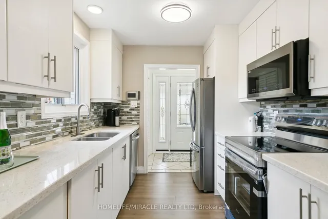 Additional property image - 1612 Wavell Cres
