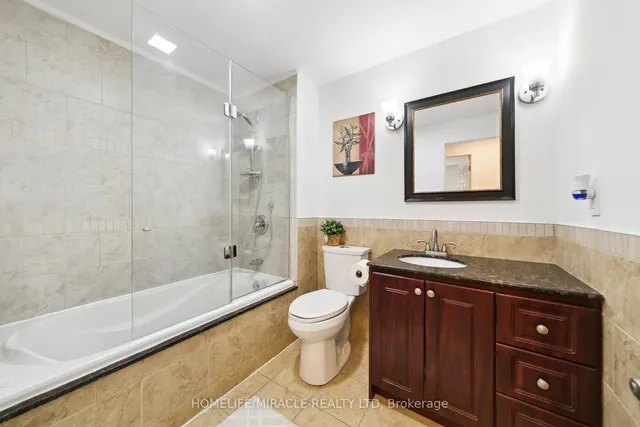 Additional property image - 1612 Wavell Cres