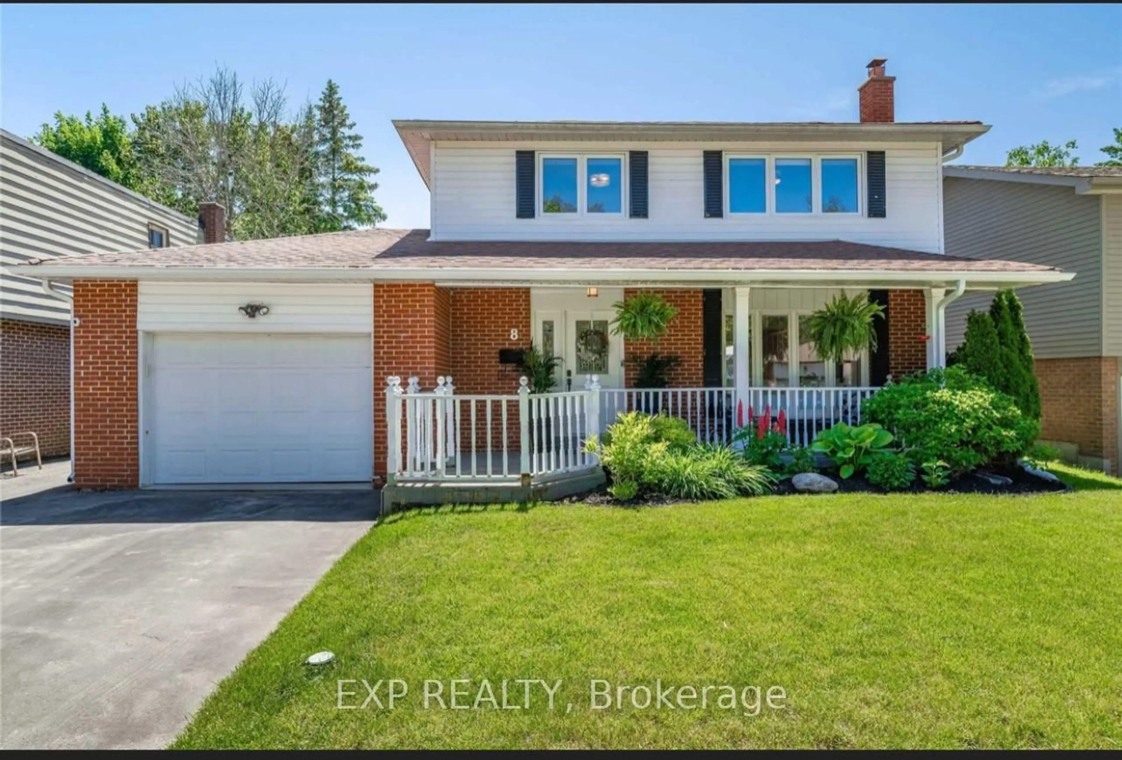 Home with vinyl exterior material, street for 8 Avonmore Cres, Orangeville Ontario L9W 3C3