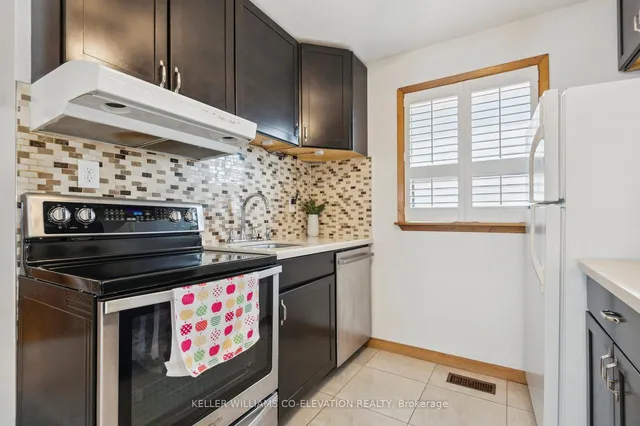 Additional property image - 924 Glencairn Ave