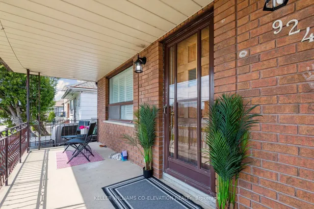 Additional property image - 924 Glencairn Ave
