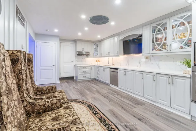 Additional property image - 7340 Sigsbee Dr