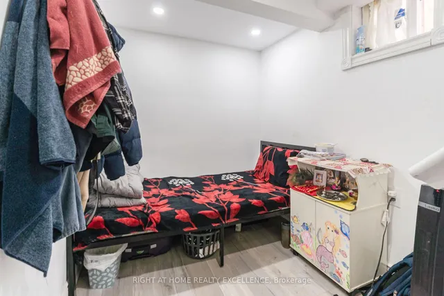 Additional property image - 7340 Sigsbee Dr
