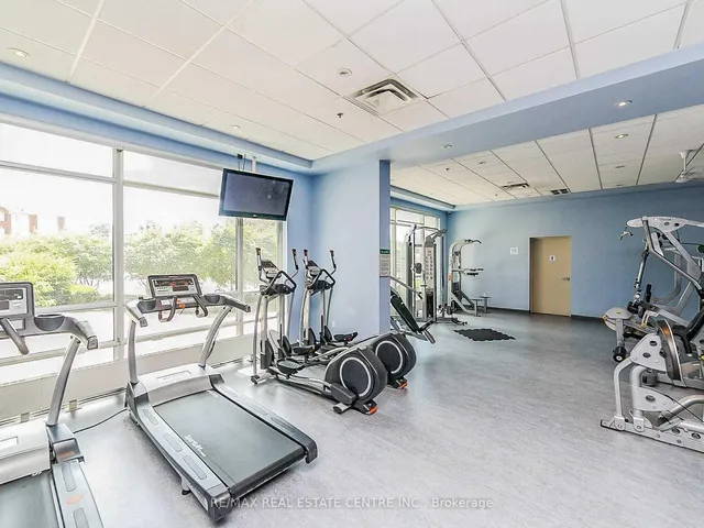Additional property image - 215 Queen St Unit 301