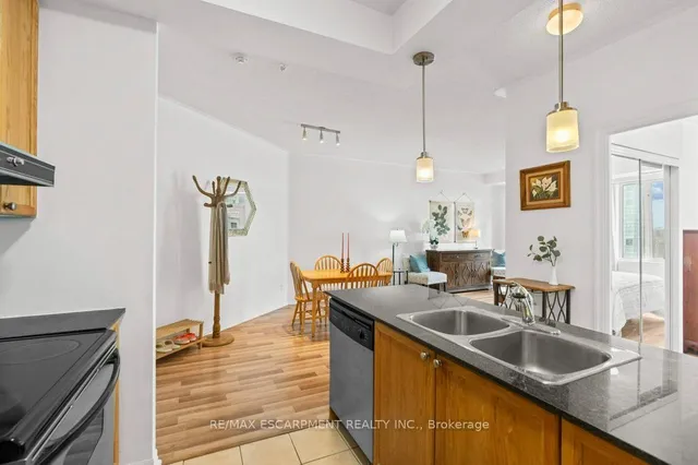 Additional property image - 245 Dalesford Rd Unit 317