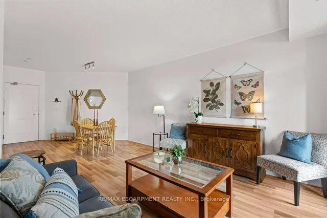 Additional property image - 245 Dalesford Rd Unit 317