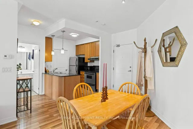 Additional property image - 245 Dalesford Rd Unit 317