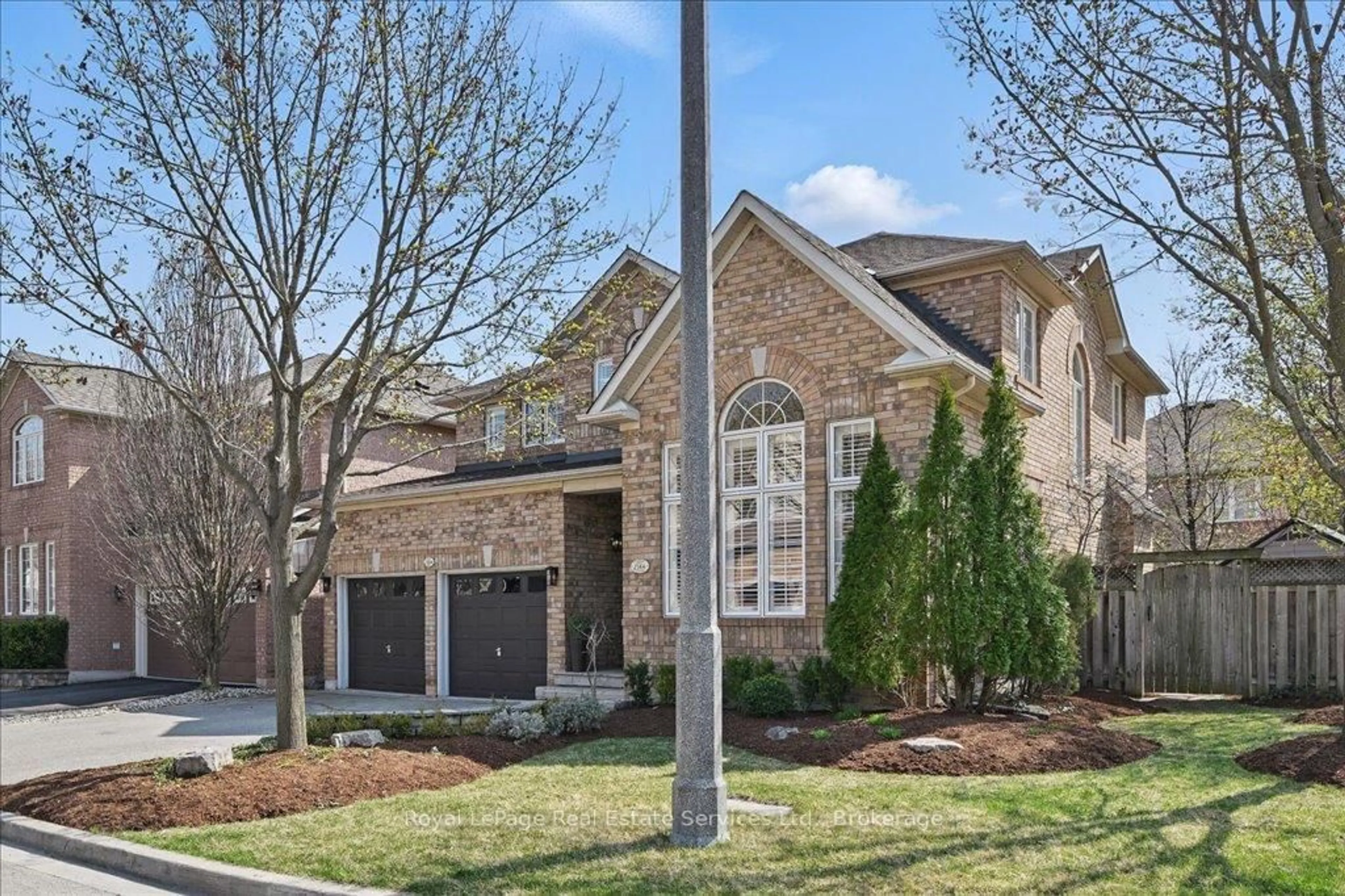 Home with brick exterior material, street for 2144 Blackforest Cres, Oakville Ontario L6M 4T7