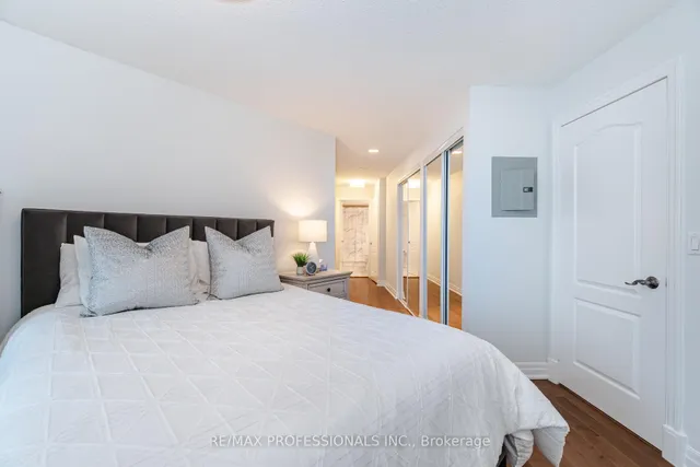 Additional image 24 of 2121 Lake Shore Blvd Unit 1506