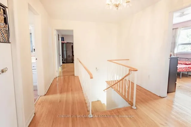 Additional property image - 174 Silverstone Dr