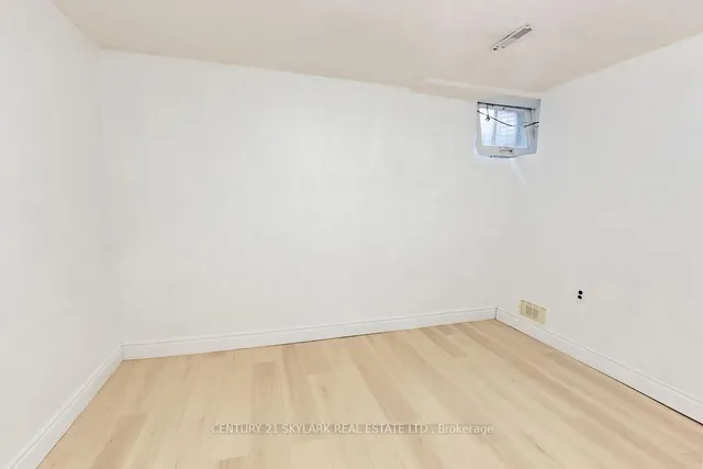 Additional property image - 174 Silverstone Dr