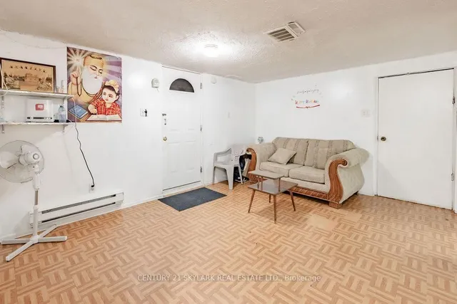 Additional property image - 174 Silverstone Dr