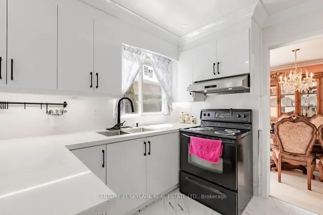 Additional property image - 174 Silverstone Dr