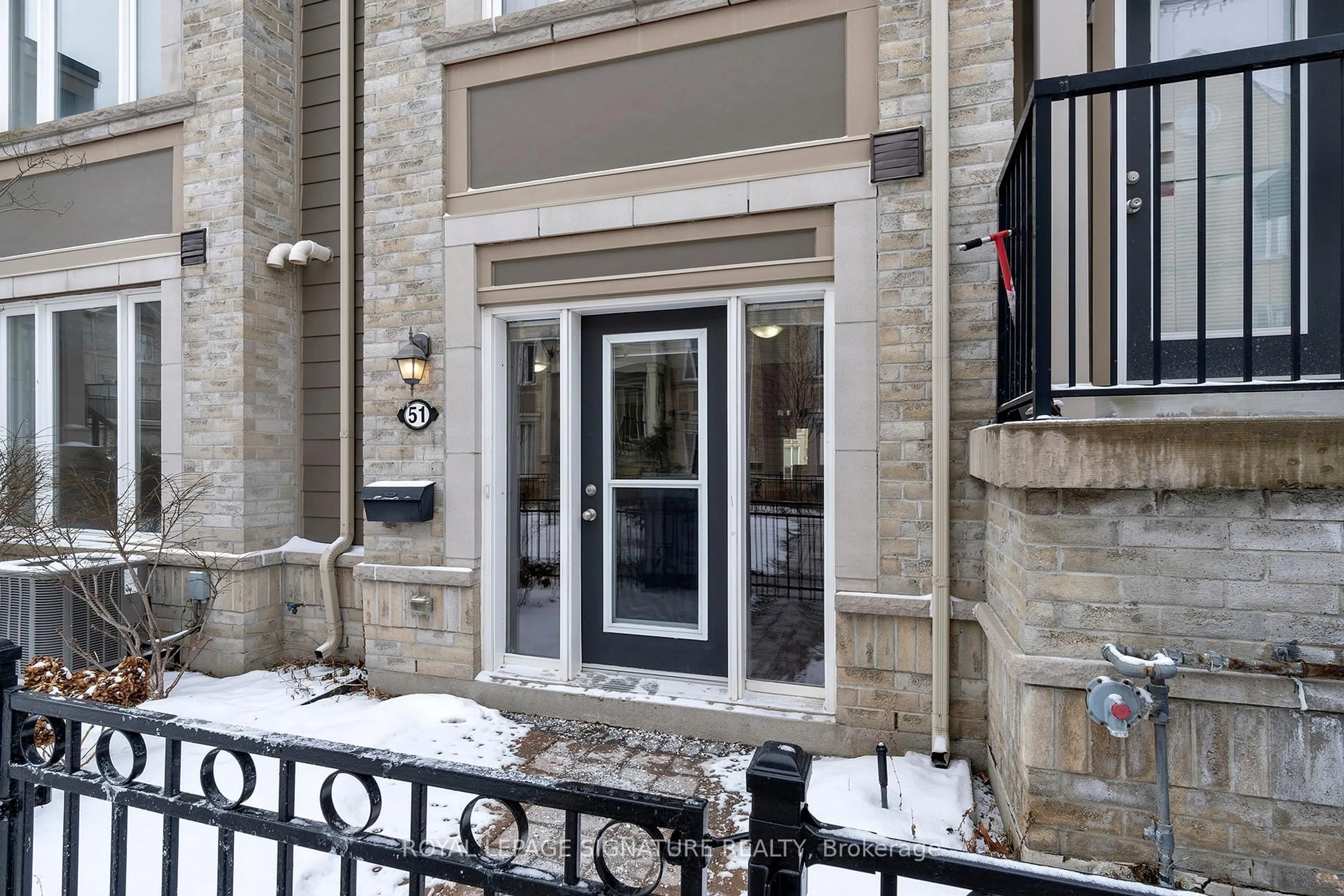 Unknown for 2891 Rio Crt #51, Mississauga Ontario L5M 0S3