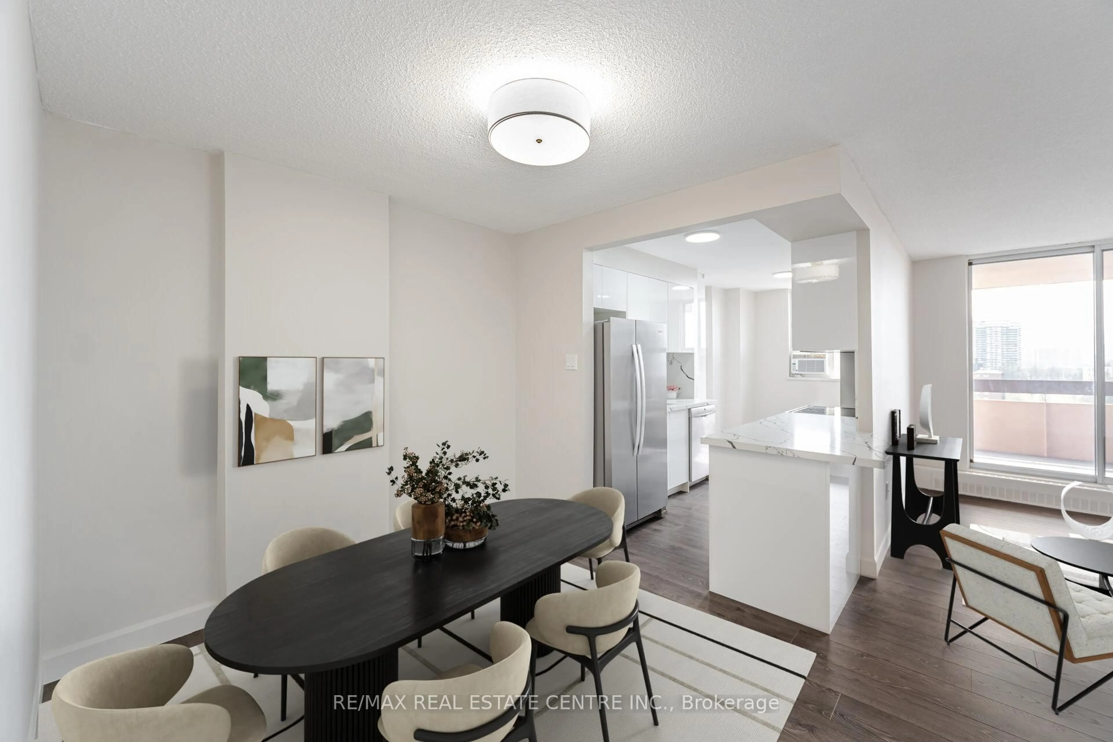 Dining room, unknown for 1615 Bloor St #1111, Mississauga Ontario L4X 1S2