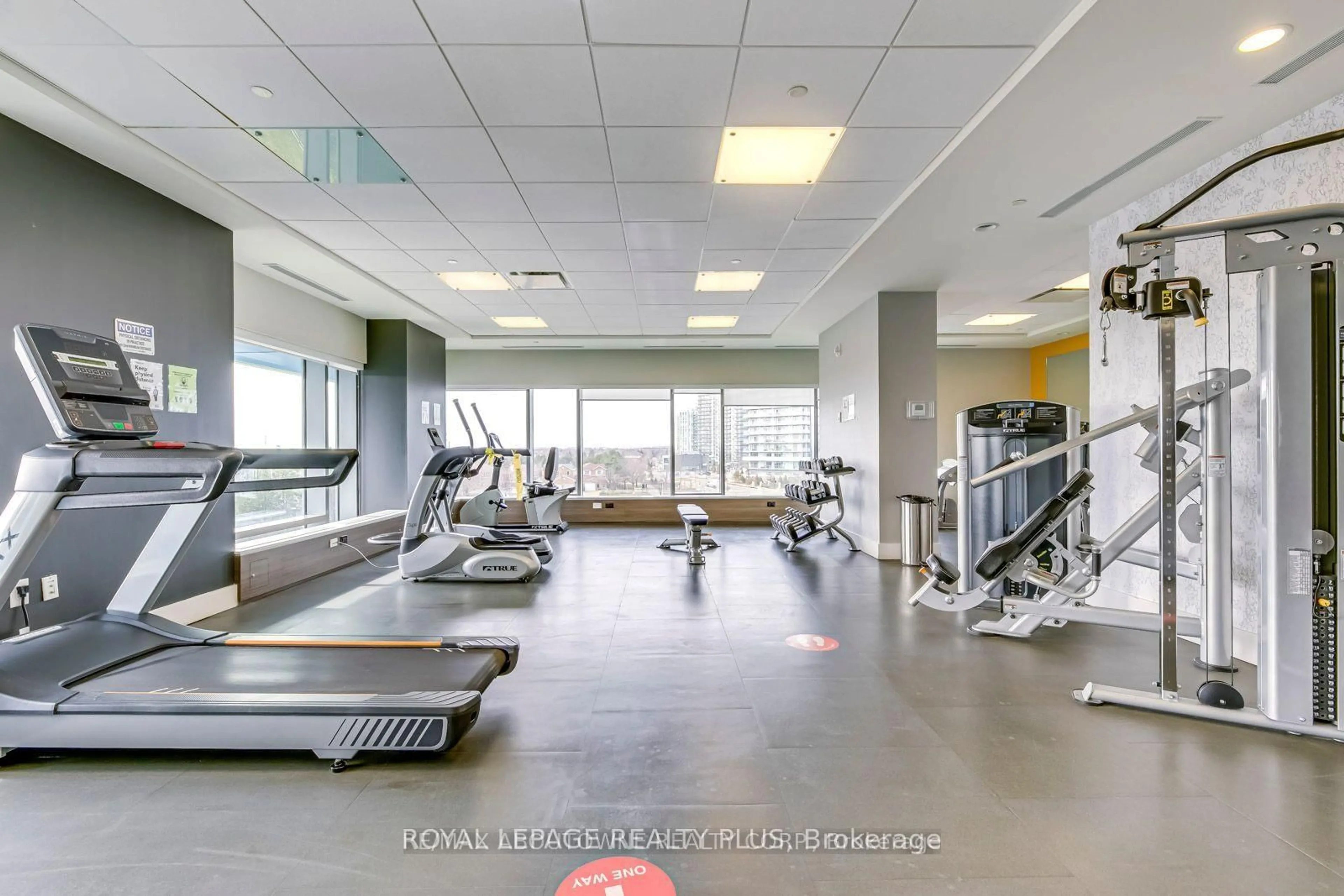 Gym or fitness room for 2560 Eglinton Ave #Th-105, Mississauga Ontario L5M 0Y3