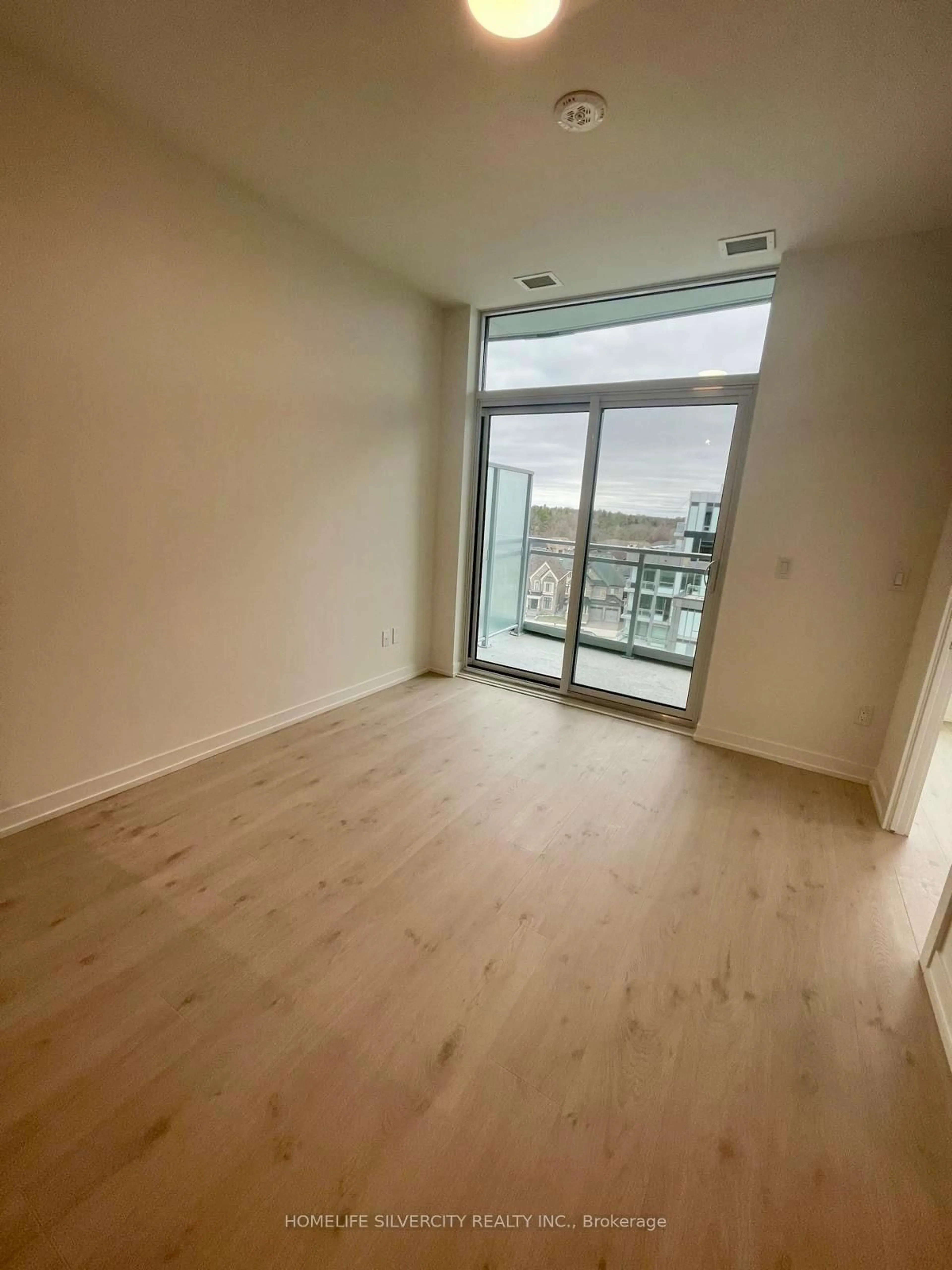 A pic of a room for 2501 Saw Whet Blvd #646, Oakville Ontario L6M 5N2
