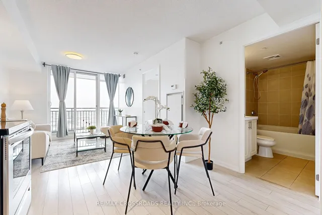 Additional property image - 3091 Dufferin St Unit 1402