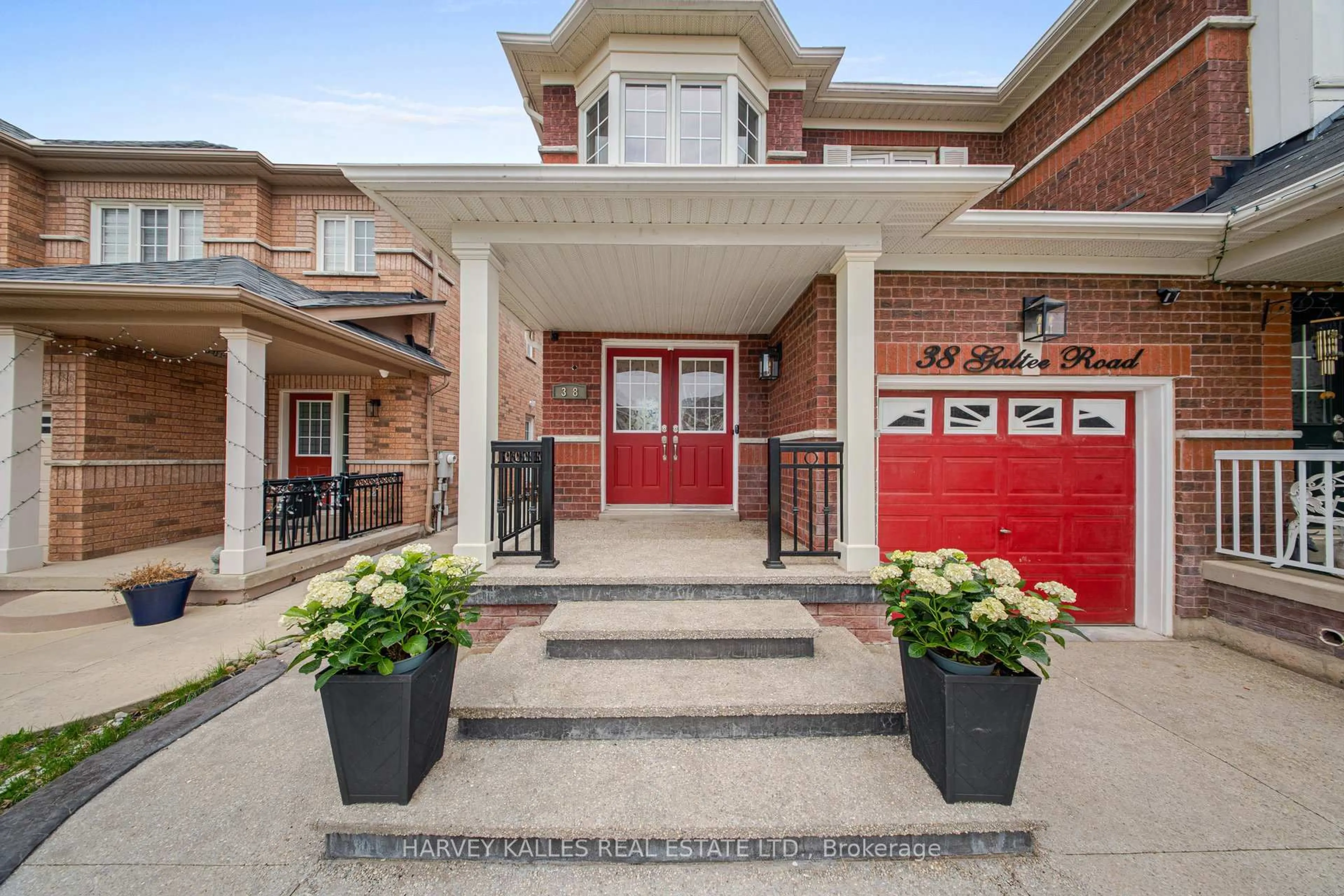 Home with brick exterior material, street for 38 Galtee Rd, Brampton Ontario L6X 0J5