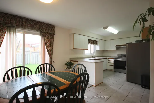 Additional property image - 73 Hullrick Dr