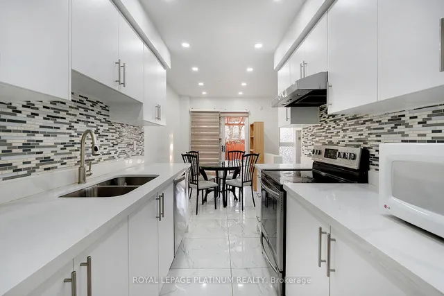 Additional property image - 102 Bunchberry Way