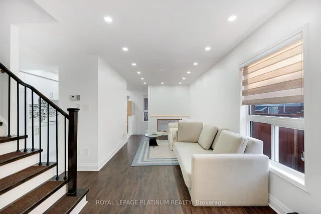 Additional property image - 102 Bunchberry Way