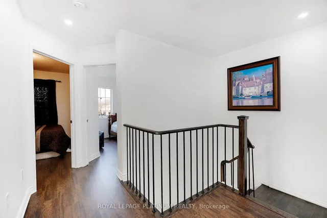 Additional property image - 102 Bunchberry Way