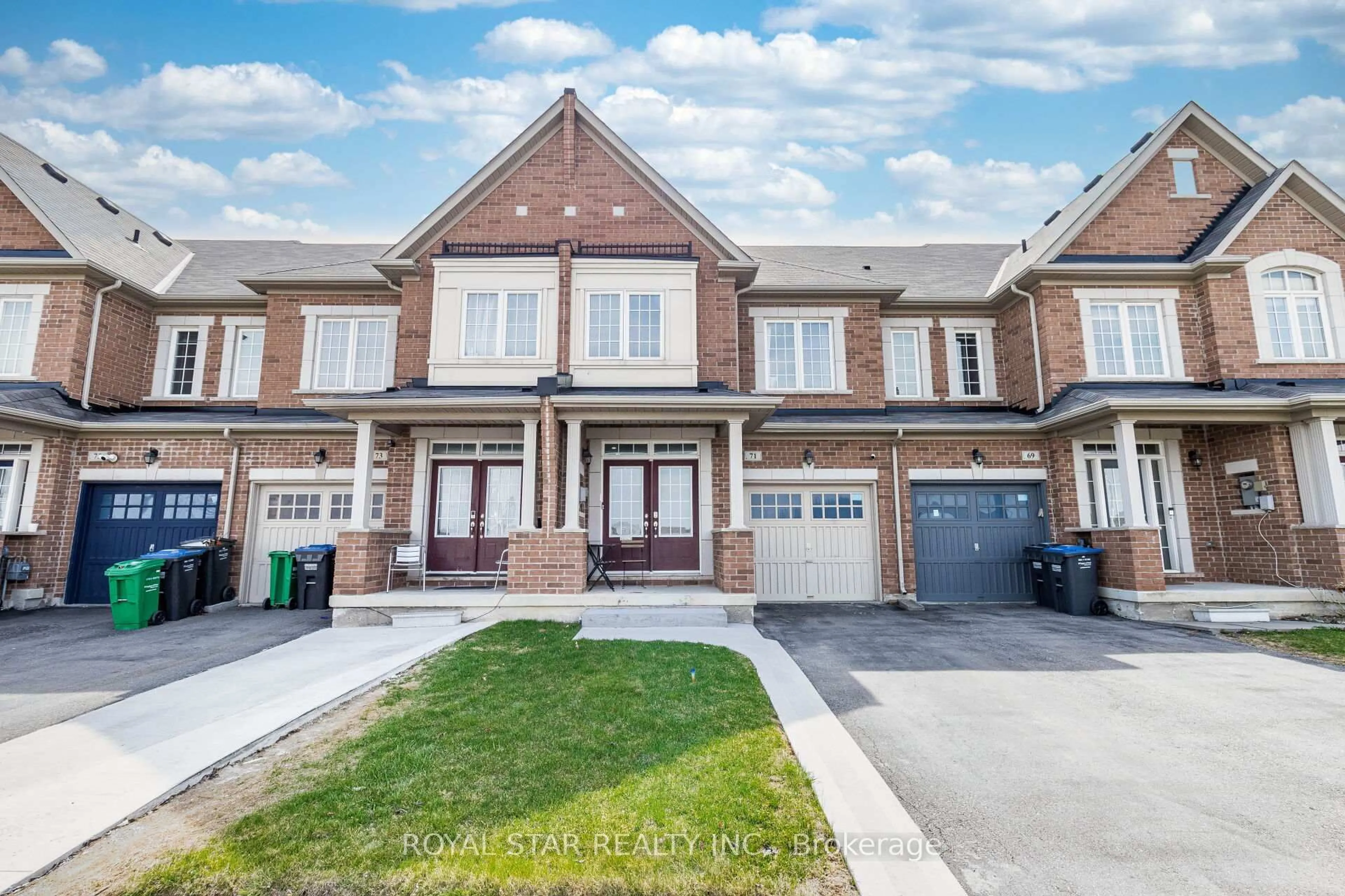 Home with brick exterior material, street for 71 Relton Circ, Brampton Ontario L6P 4A7