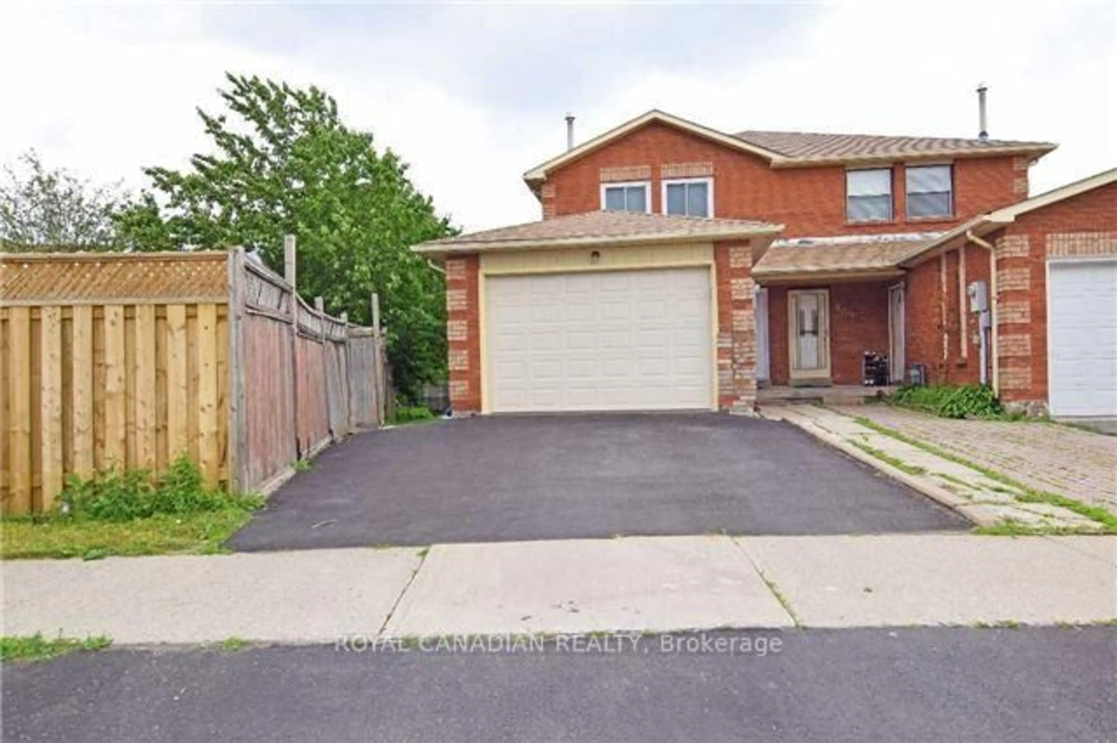 Unknown for 111 Woodsend Ru, Brampton Ontario L6Y 4H7