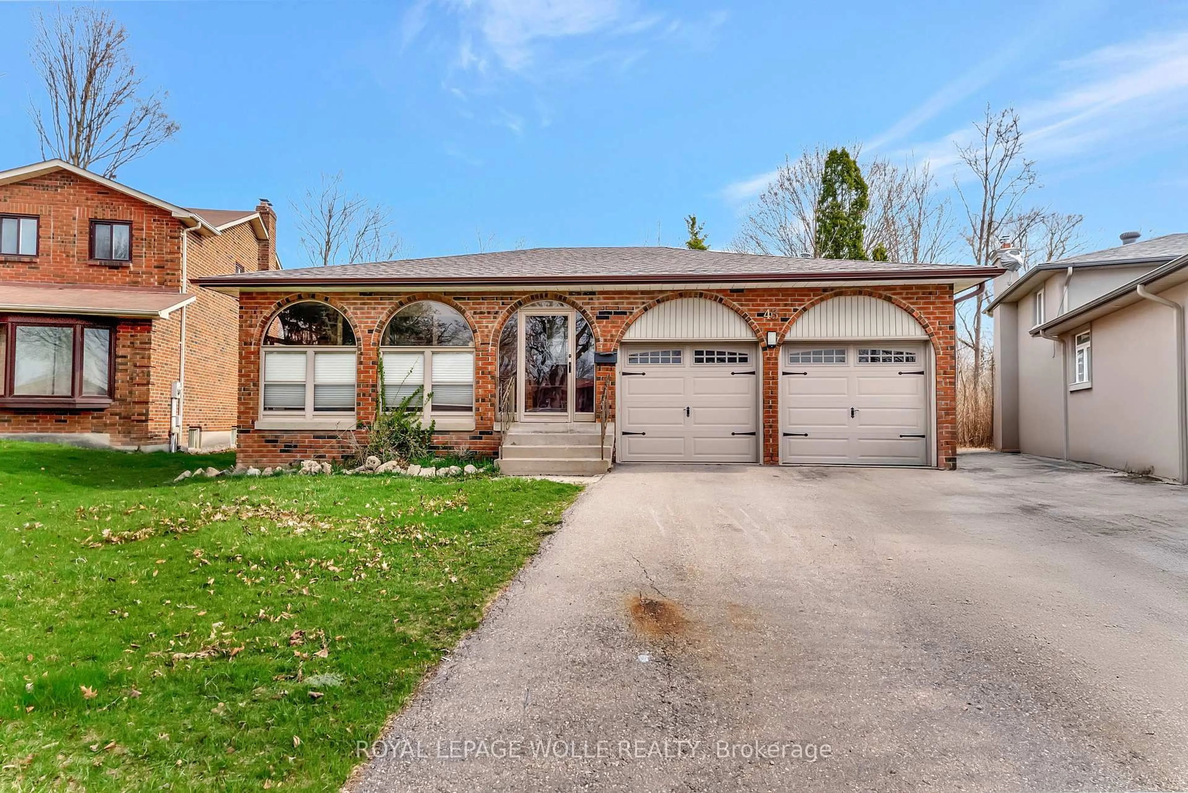Home with brick exterior material, street for 43 Curtis Dr, Brampton Ontario L6Y 2J6