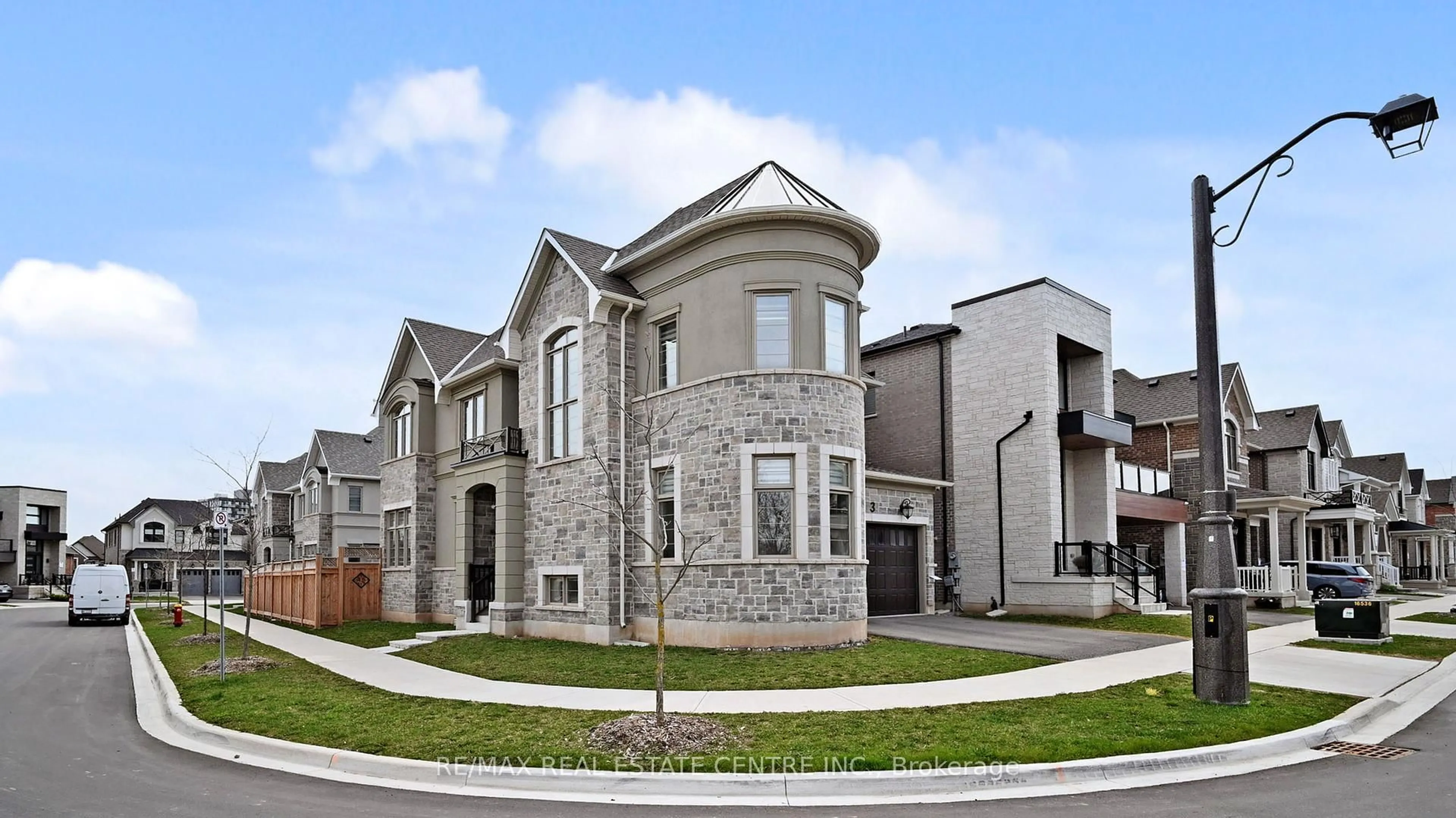 Home with brick exterior material, street for 1473 Varelas Passage, Oakville Ontario L6H 3S2