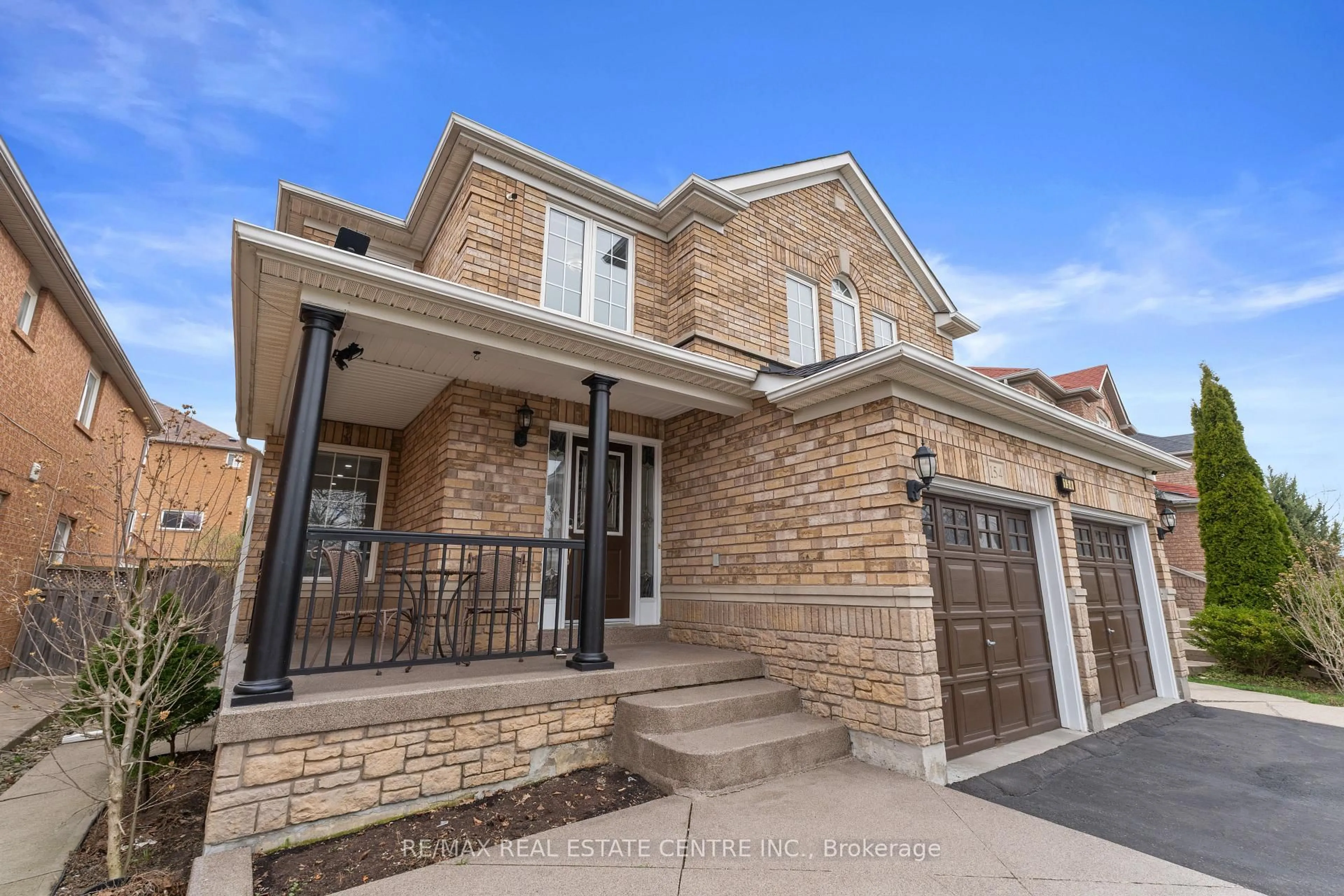 Home with brick exterior material, street for 154 Sunny Meadow Blvd, Brampton Ontario L6R 2Z2