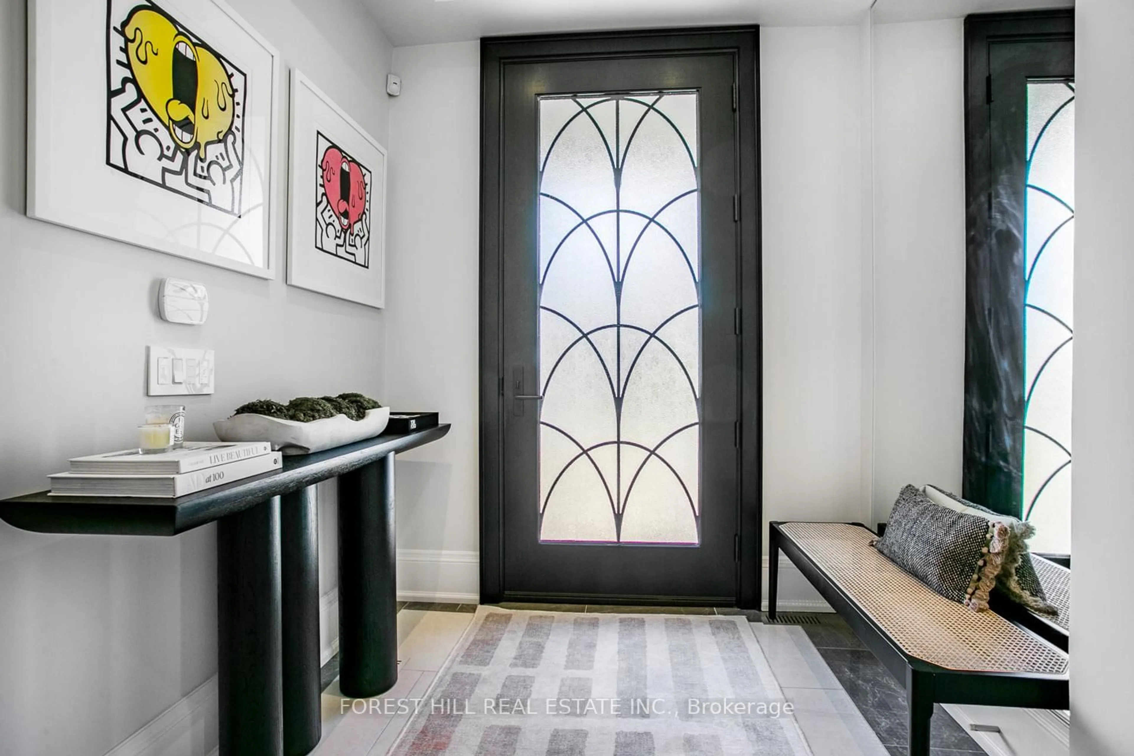 Indoor entryway for 84 Botfield Ave, Toronto Ontario M9B 4E4