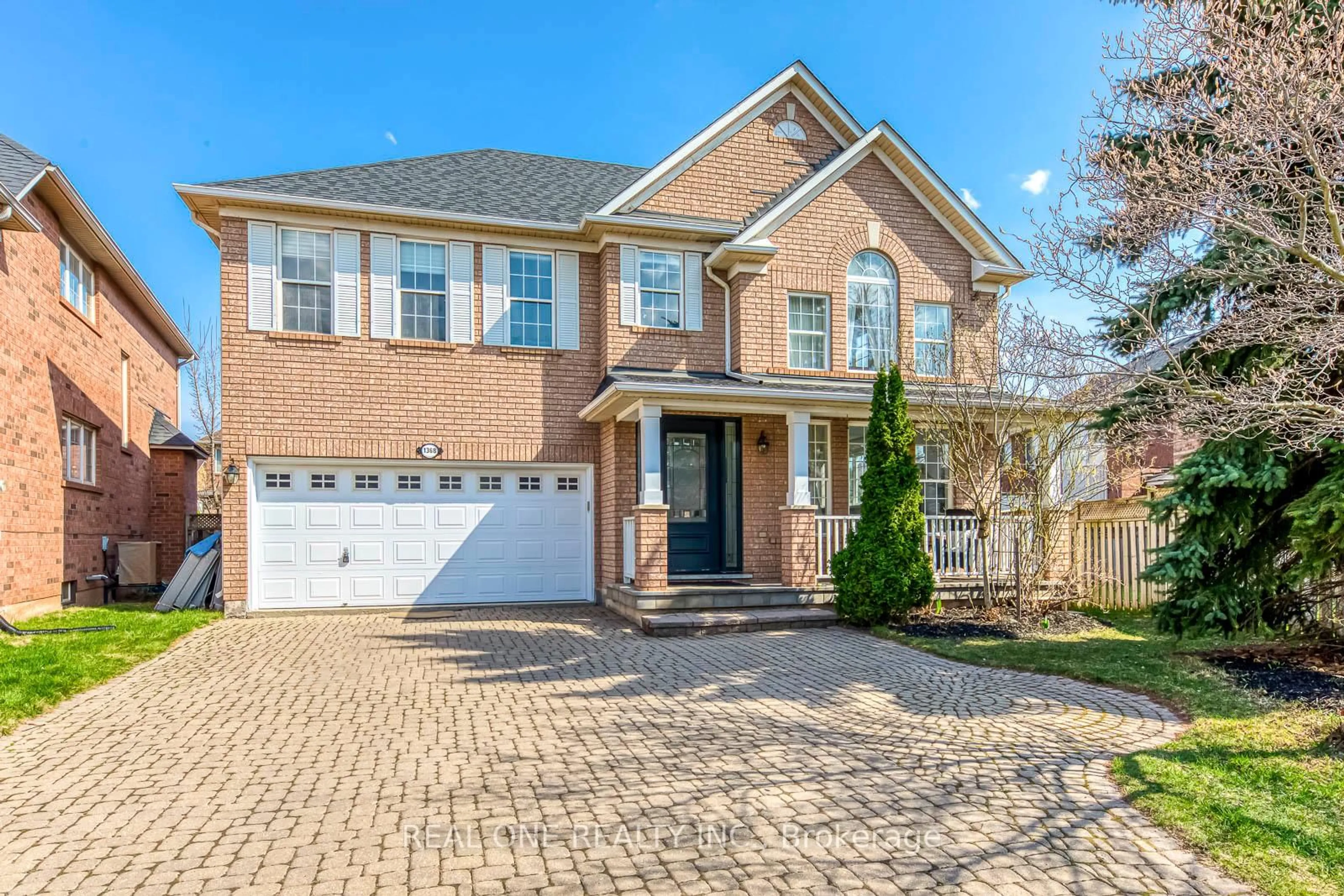 Home with brick exterior material, street for 1368 Pine Glen Rd, Oakville Ontario L6M 4B9