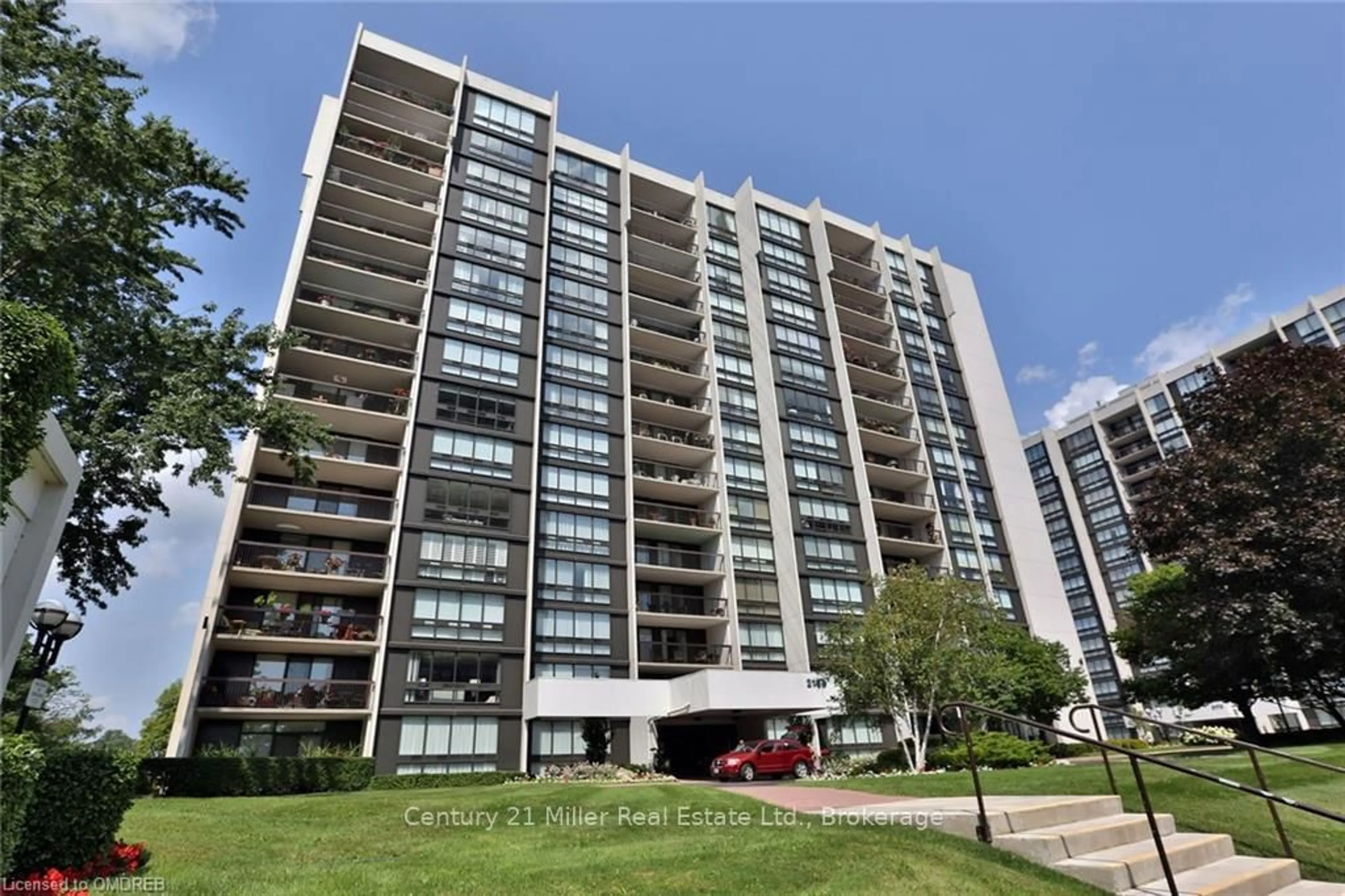 Unknown for 2185 Marine Dr #203, Oakville Ontario L6L 5L6