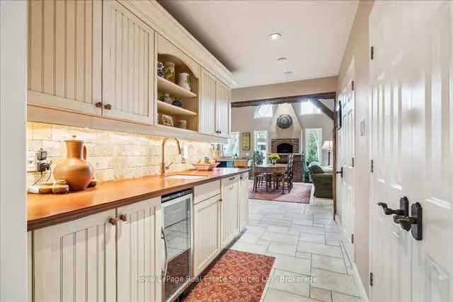Additional property image - 246 Albion Ave