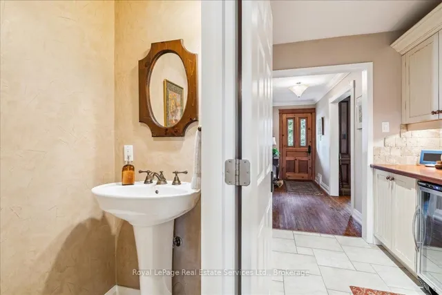 Additional property image - 246 Albion Ave