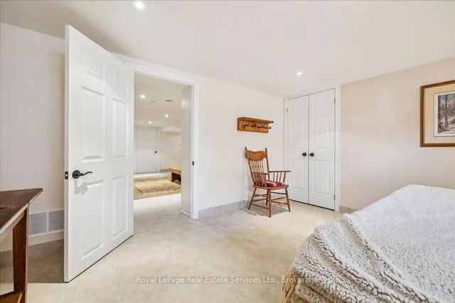 Additional property image - 246 Albion Ave