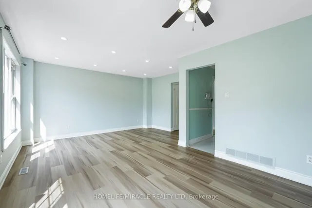 Additional property image - 27 Deerpark Cres