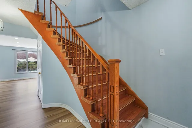 Additional property image - 27 Deerpark Cres