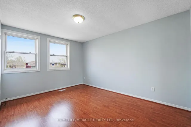 Additional property image - 27 Deerpark Cres
