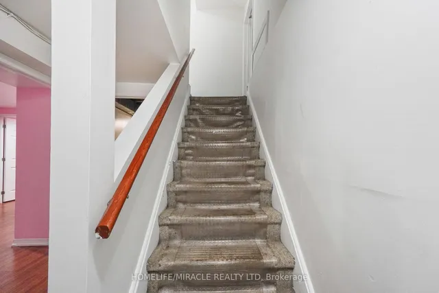 Additional property image - 27 Deerpark Cres