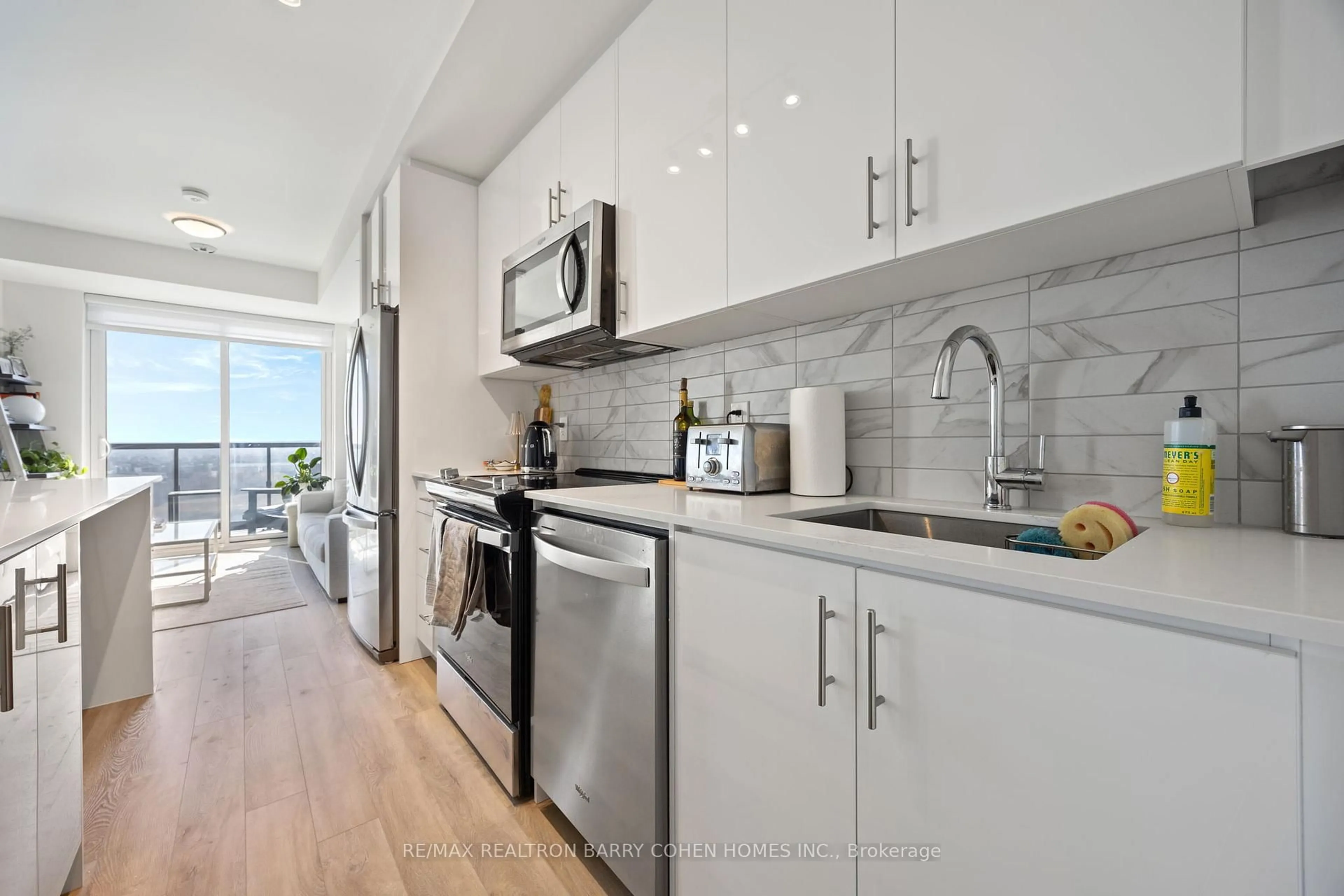 Unknown for 335 Wheat Boom Dr #1006, Oakville Ontario L6H 7Y1