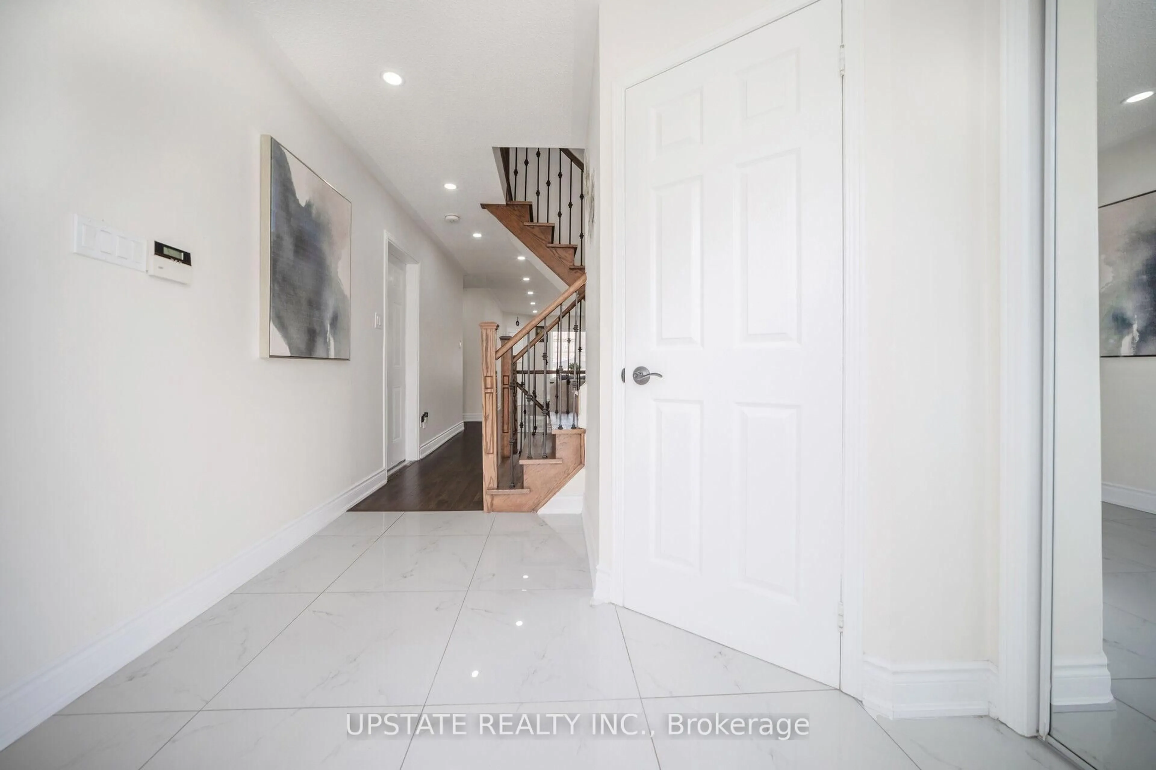 Indoor entryway for 50 Penbridge Circ, Brampton Ontario L7A 2P9