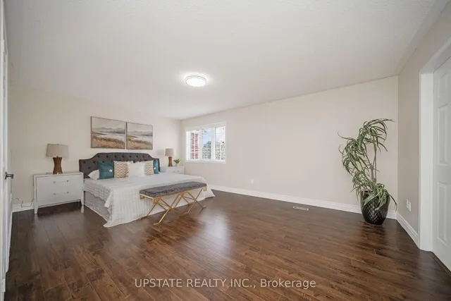 Additional property image - 50 Penbridge Circ