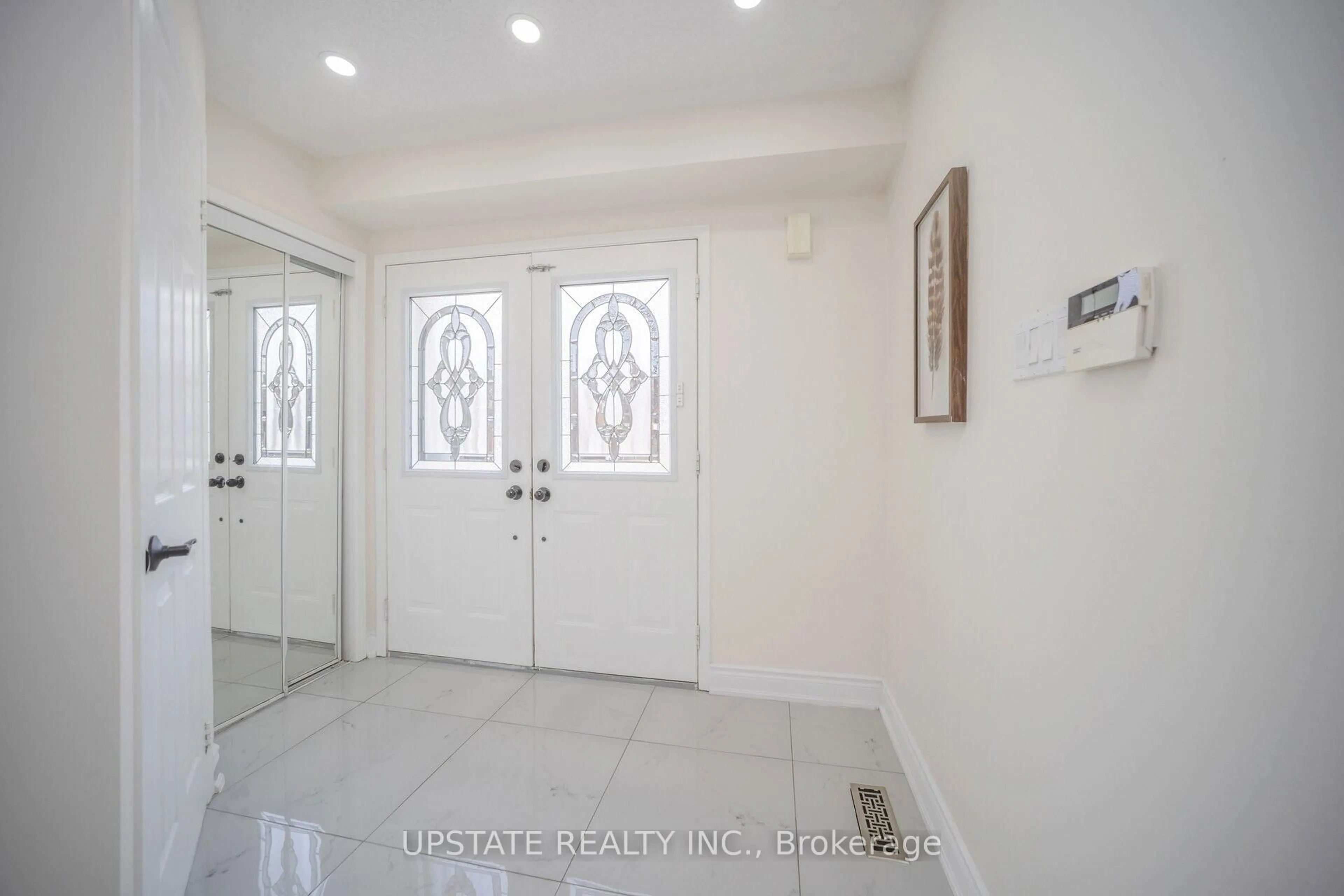 Indoor entryway for 50 Penbridge Circ, Brampton Ontario L7A 2P9