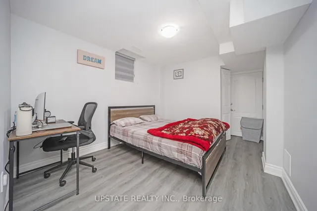 Additional property image - 50 Penbridge Circ