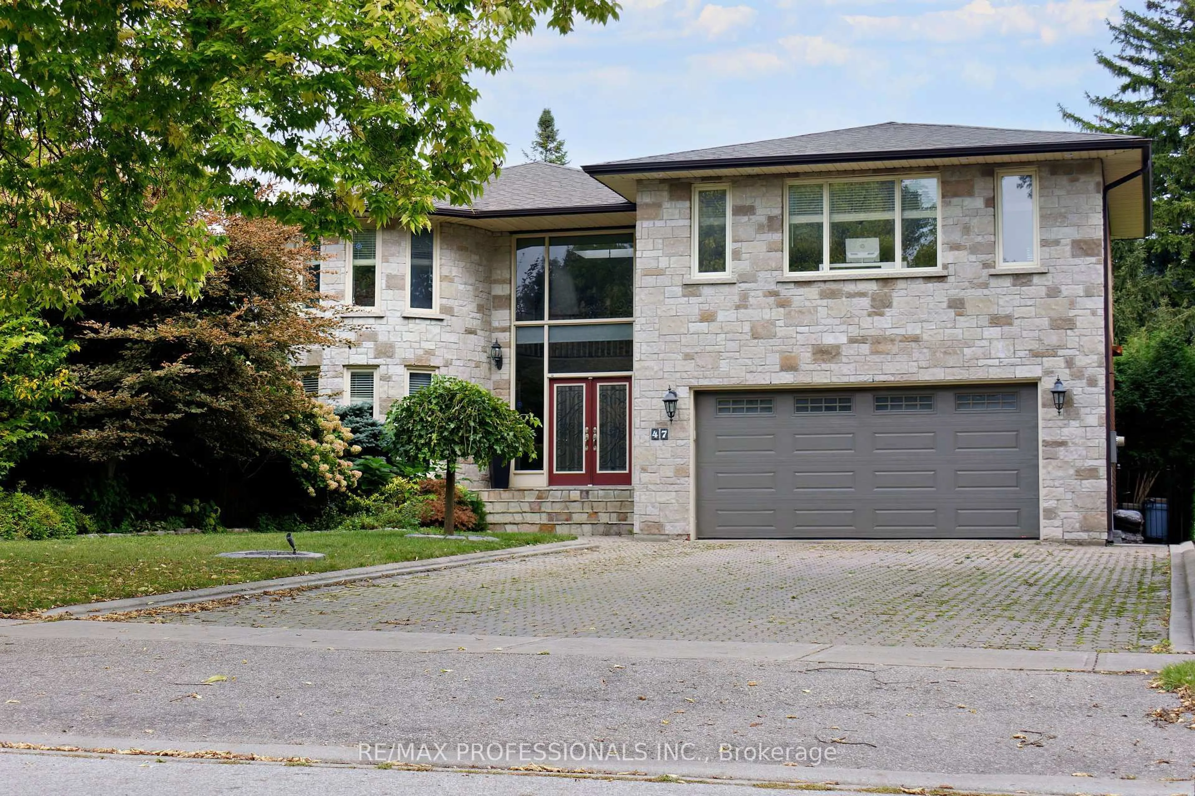 Home with brick exterior material, street for 47 Laurel Ave, Toronto Ontario M9B 4T1