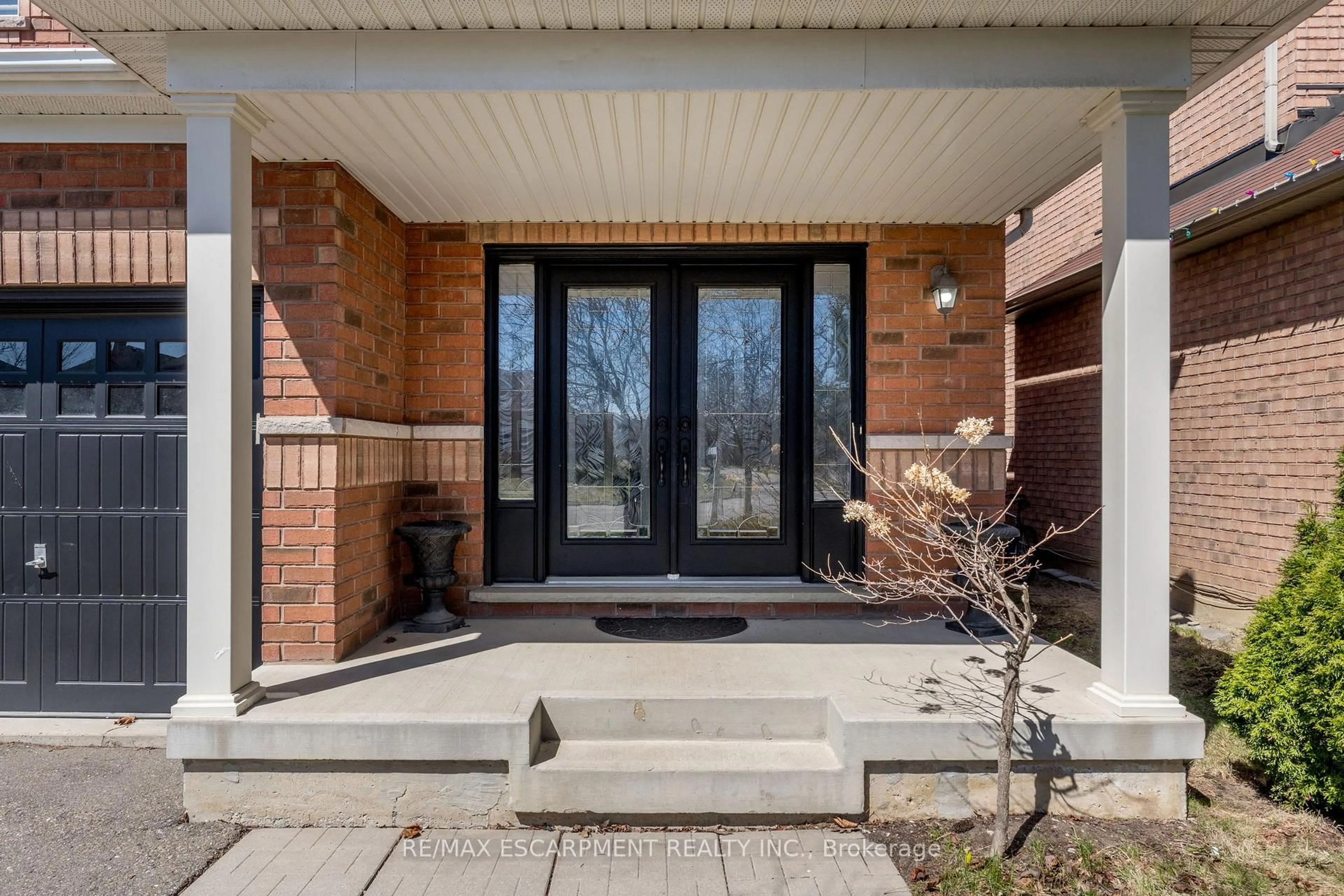 Home with brick exterior material, street for 148 Miller Dr, Halton Hills Ontario L7G 6N9